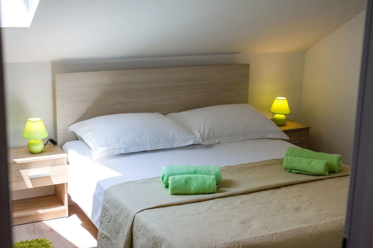 Apartment Apartman Iva Zara