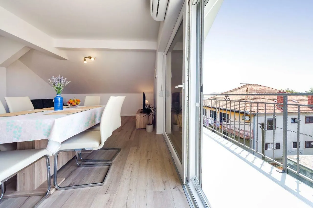 Apartman Iva Zara Croatia