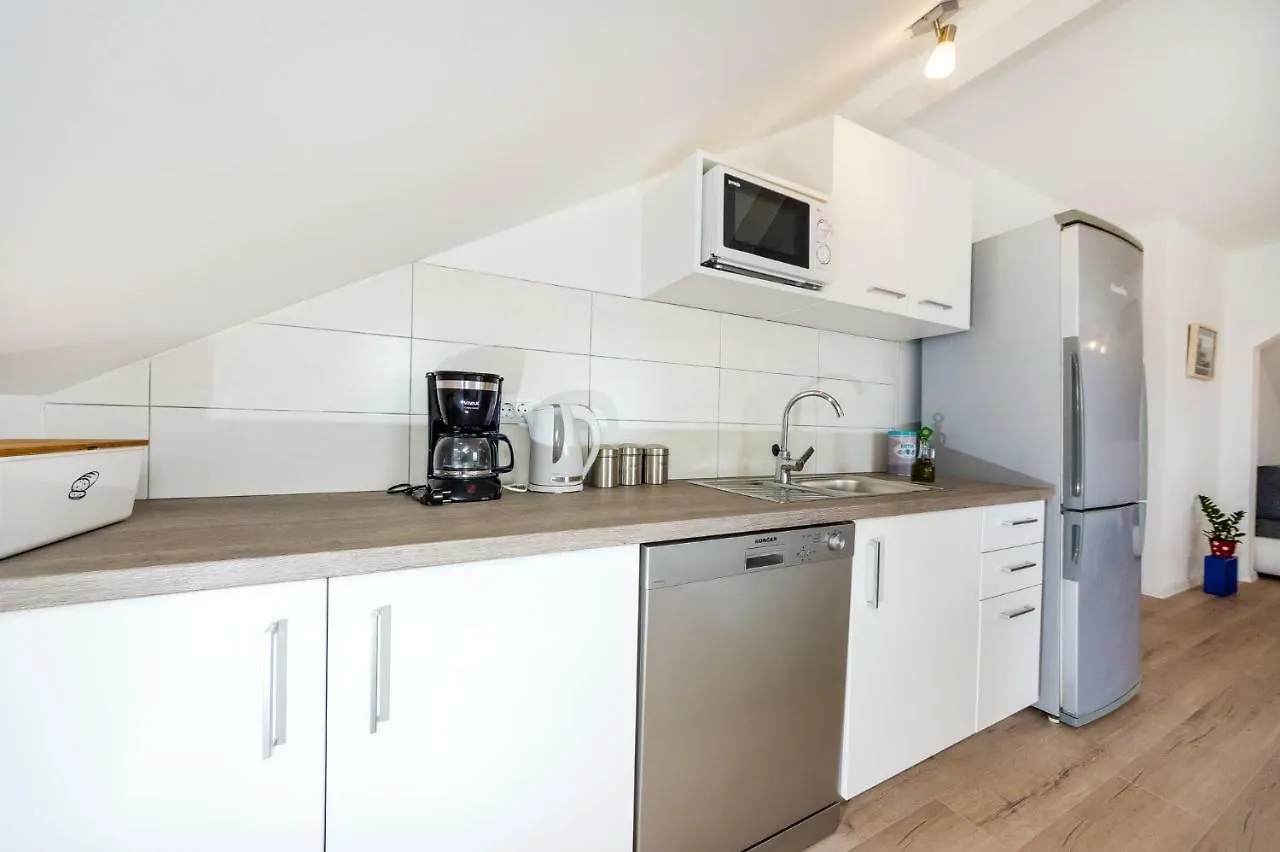 Apartman Iva Zara Apartment