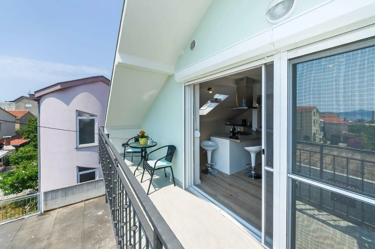 Apartman Iva Zara Apartment